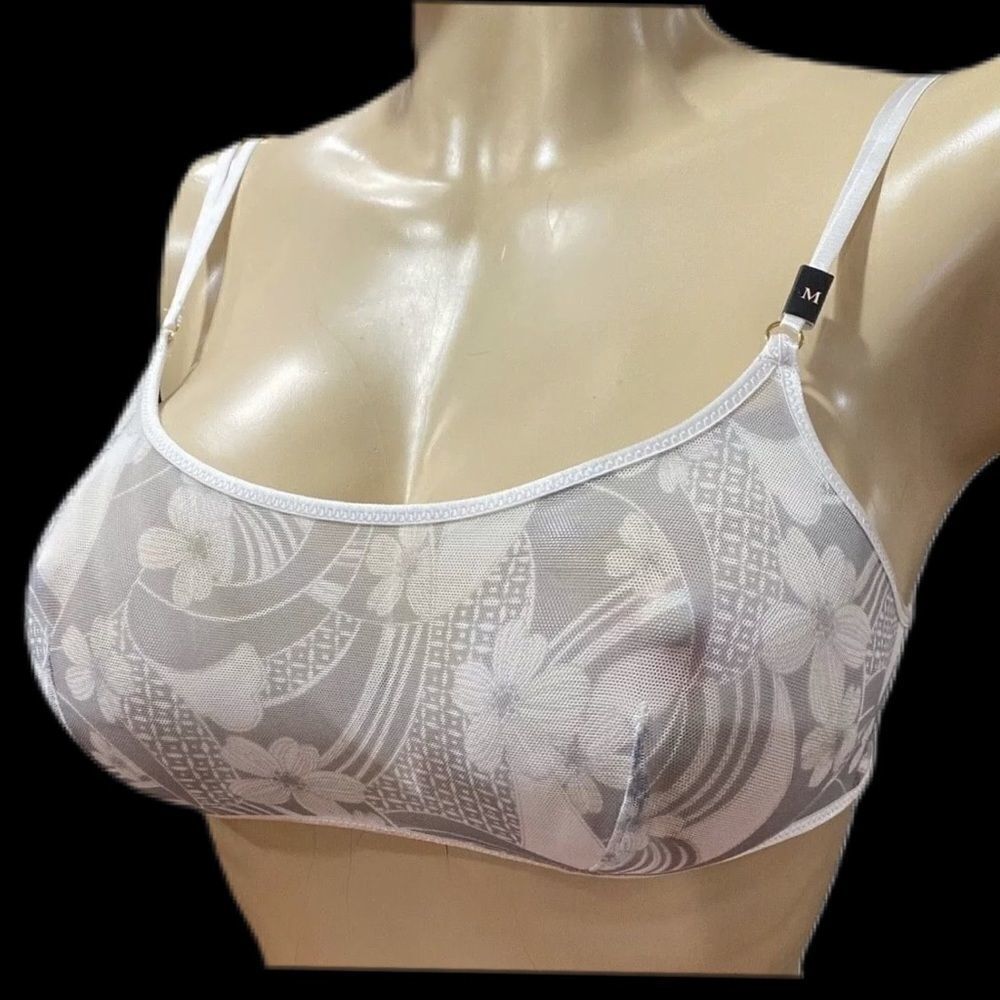 Victoriaâs Secret Sexy Sheer Mesh Scoop Neck Unlined Bralette Bra Gray Large